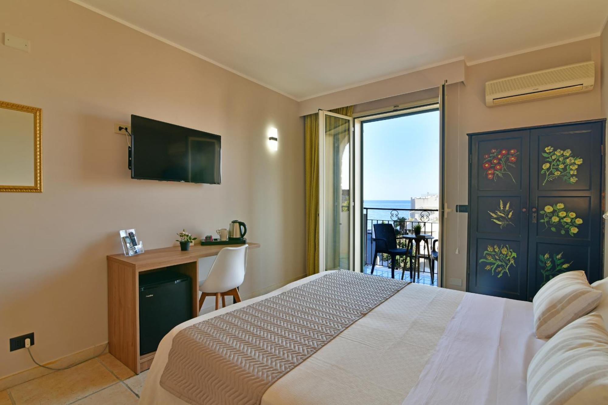 Hotel & Apartments Villa Linda Giardini Naxos Εξωτερικό φωτογραφία