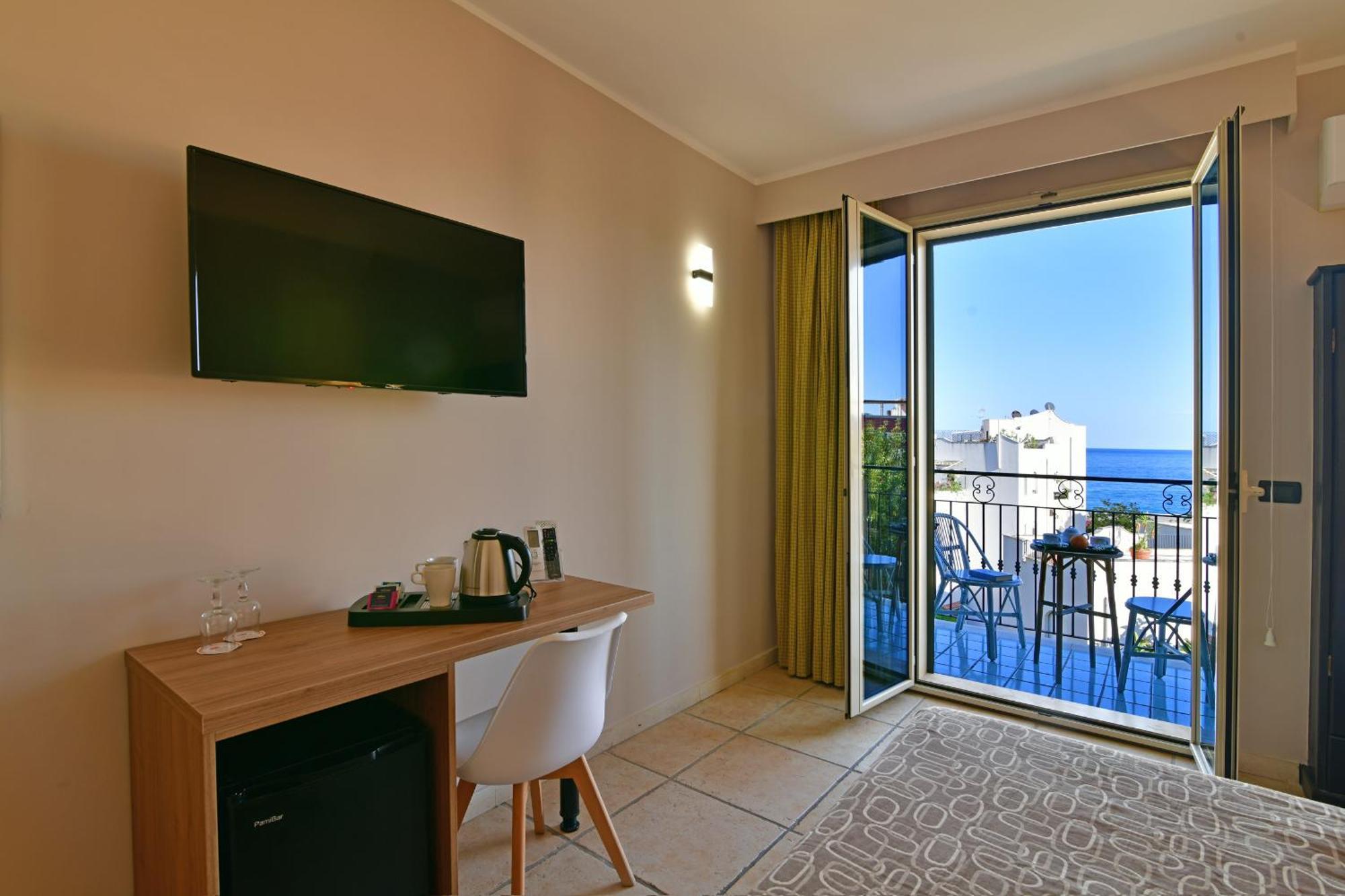 Hotel & Apartments Villa Linda Giardini Naxos Εξωτερικό φωτογραφία