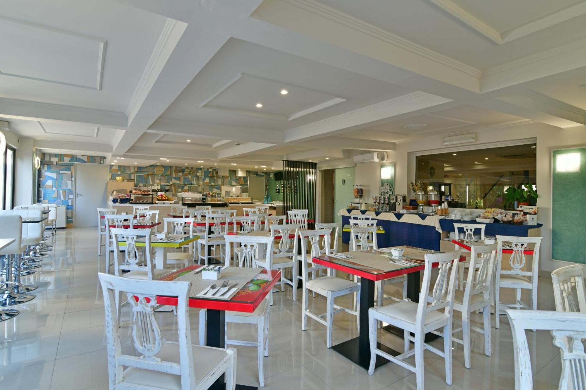 Hotel & Apartments Villa Linda Giardini Naxos Εξωτερικό φωτογραφία
