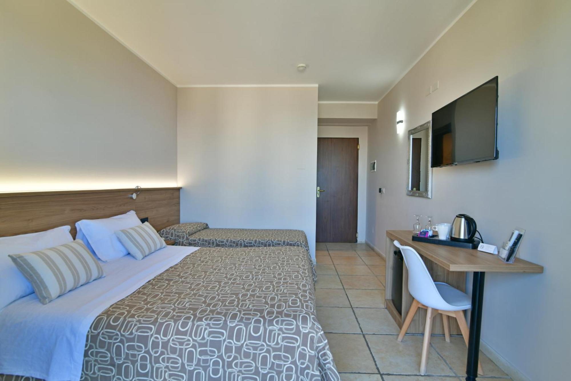 Hotel & Apartments Villa Linda Giardini Naxos Εξωτερικό φωτογραφία