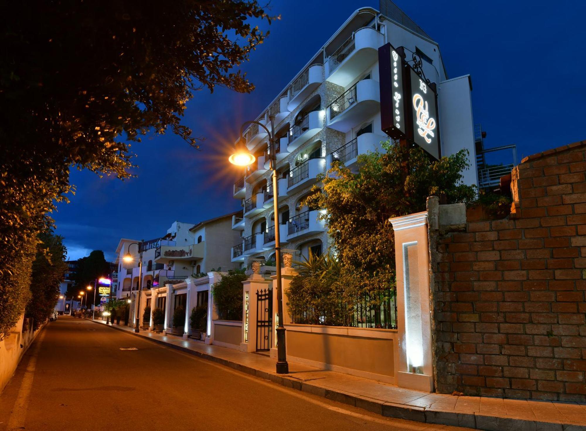 Hotel & Apartments Villa Linda Giardini Naxos Εξωτερικό φωτογραφία