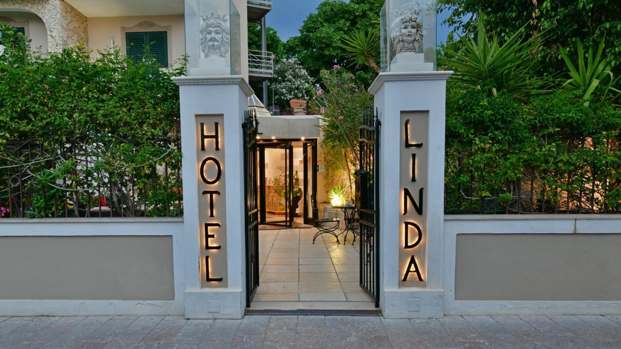 Hotel & Apartments Villa Linda Giardini Naxos Εξωτερικό φωτογραφία